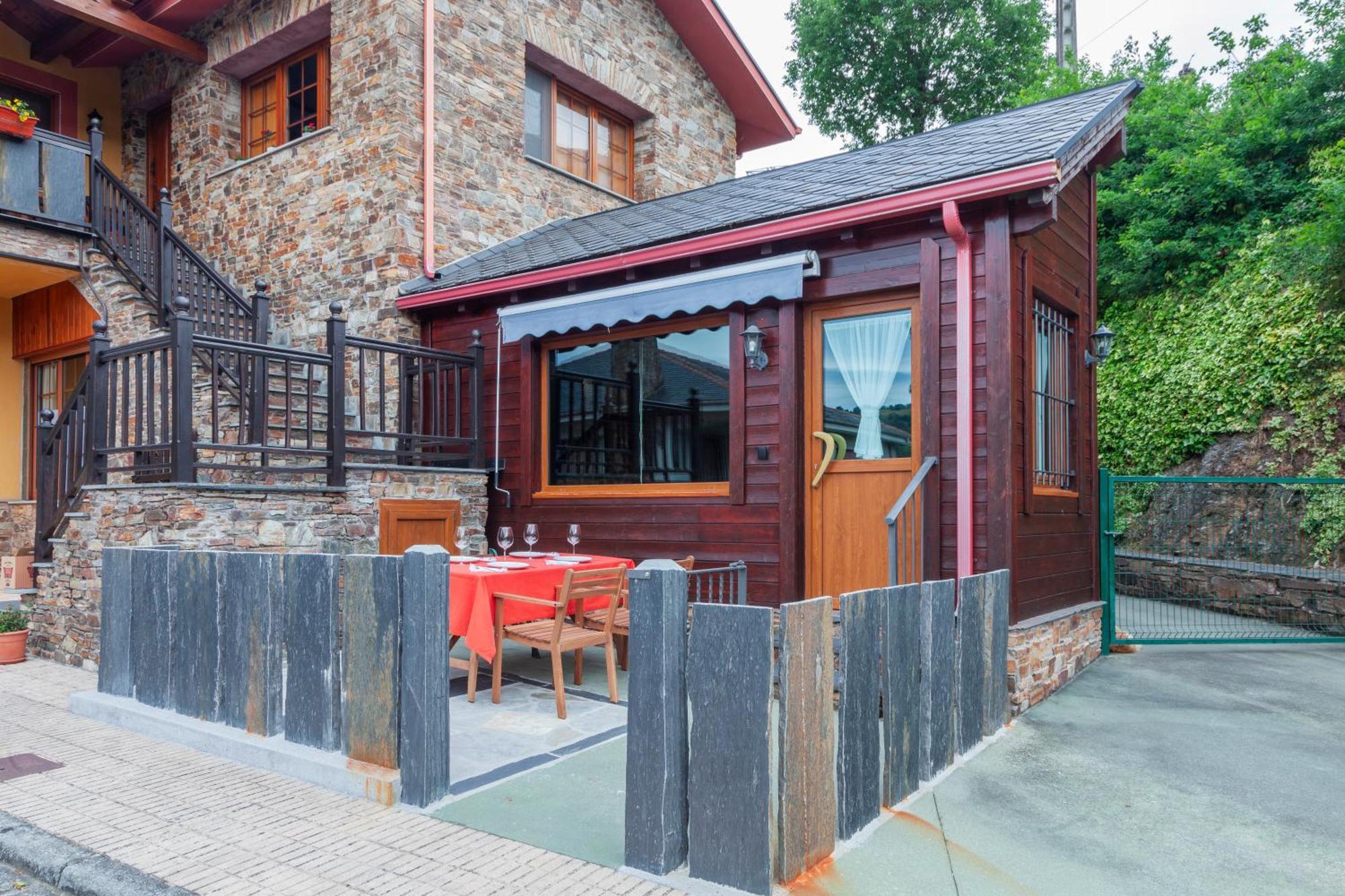 סנטה אאולליה דה אוסקוס Apartamentos Rurales Tin Turismo מראה חיצוני תמונה